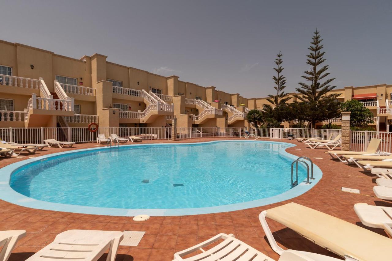 Appartement Nuevo!!! Recién reformado con piscina y parking à Caleta de Fuste Extérieur photo