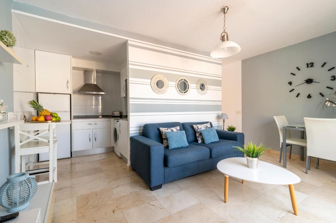 Appartement Nuevo!!! Recién reformado con piscina y parking à Caleta de Fuste Extérieur photo