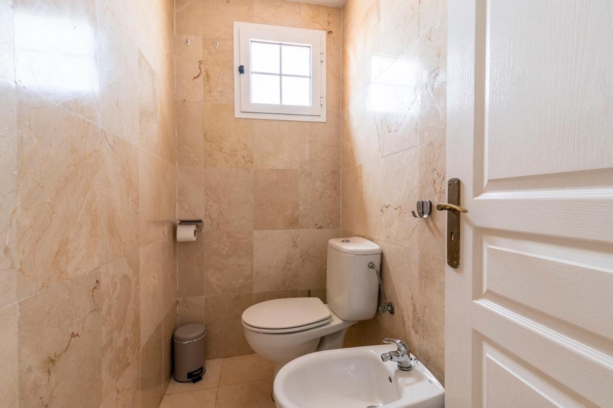Appartement Nuevo!!! Recién reformado con piscina y parking à Caleta de Fuste Extérieur photo